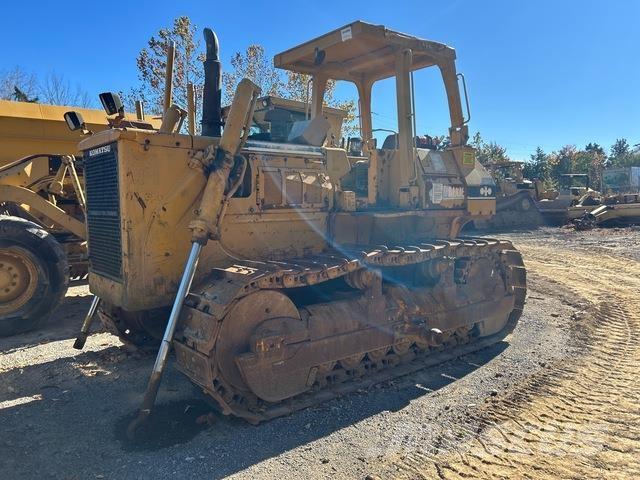 Komatsu D68E-1 Buldožeri guseničari