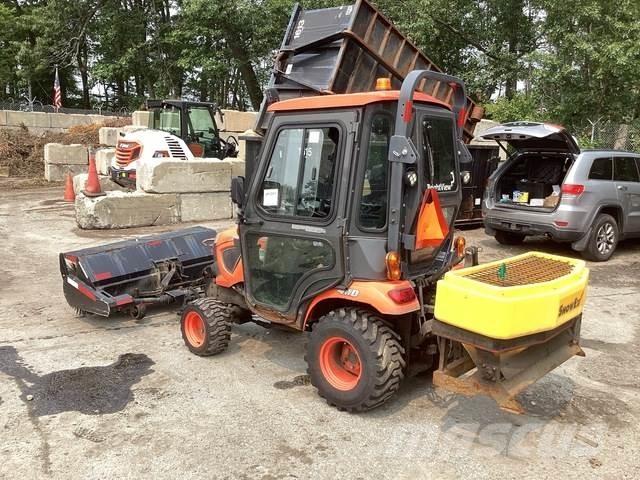 Kubota BX2380 Manji traktori