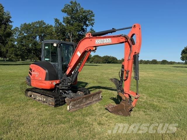 Kubota KX040-4 Bageri guseničari