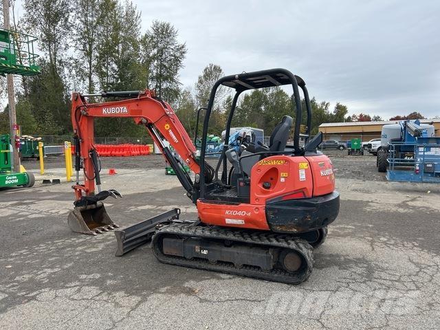 Kubota KX040-4 Bageri guseničari