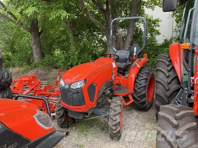 Kubota L3302DT Manji traktori