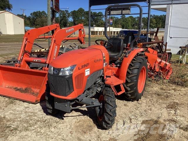 Kubota L3901D Traktori
