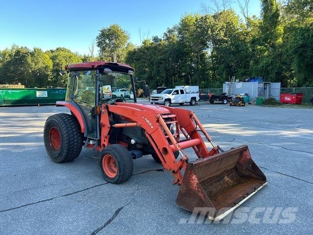 Kubota L5240 Manji traktori