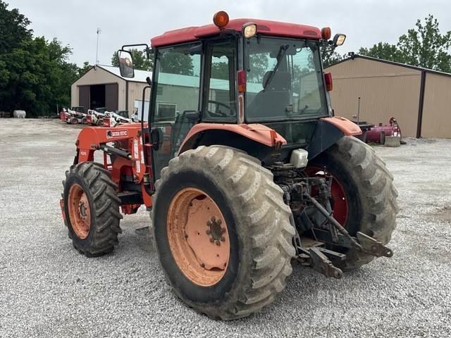 Kubota M9000 Traktori