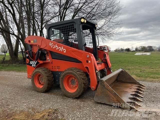 Kubota SSV65 Skid steer mini utovarivači