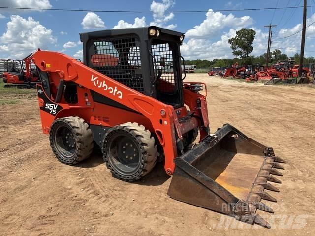 Kubota SSV75 Skid steer mini utovarivači