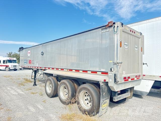 MAC  Poluprikolice sa pokretnim podom