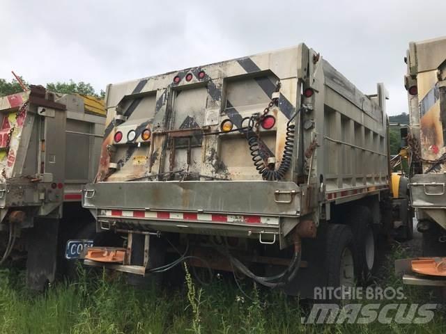 Mack 700 Snežne daske i plugovi