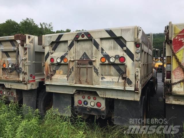 Mack 700 Snežne daske i plugovi