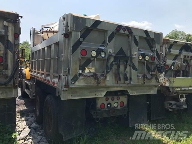 Mack 700 Snežne daske i plugovi