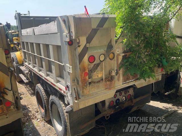 Mack 700 Snežne daske i plugovi
