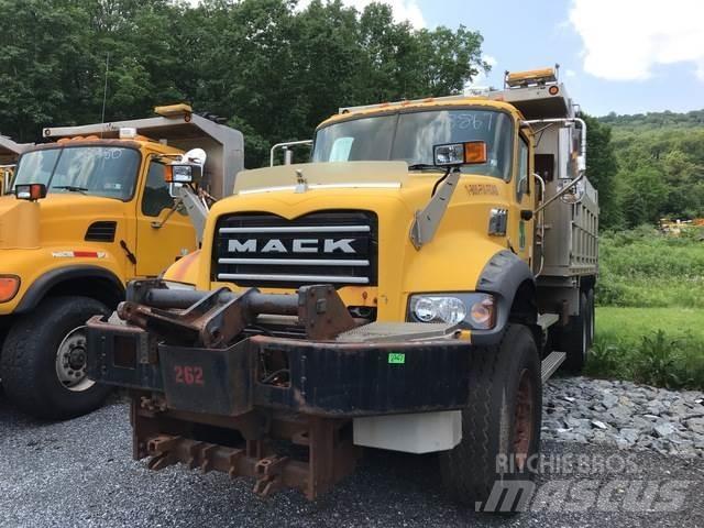 Mack 700 Snežne daske i plugovi