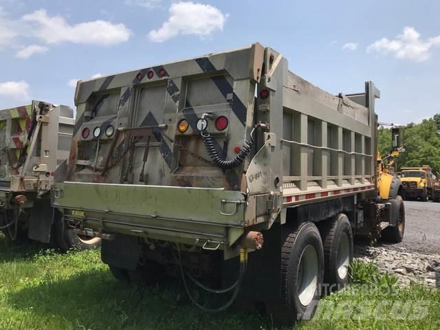 Mack 700 Snežne daske i plugovi
