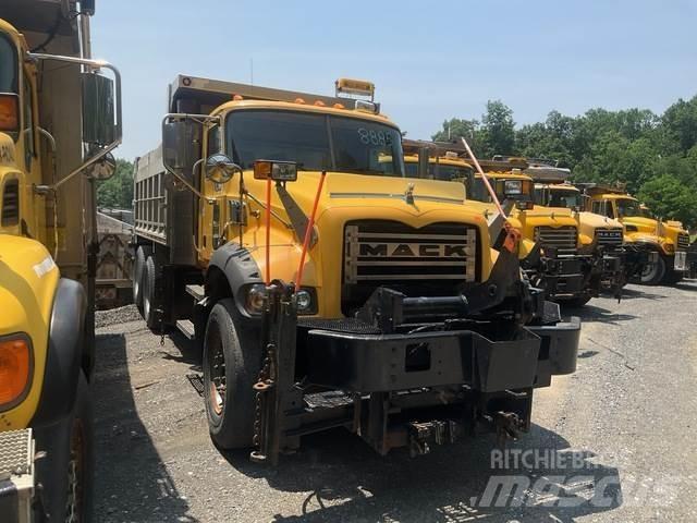 Mack 700 Snežne daske i plugovi