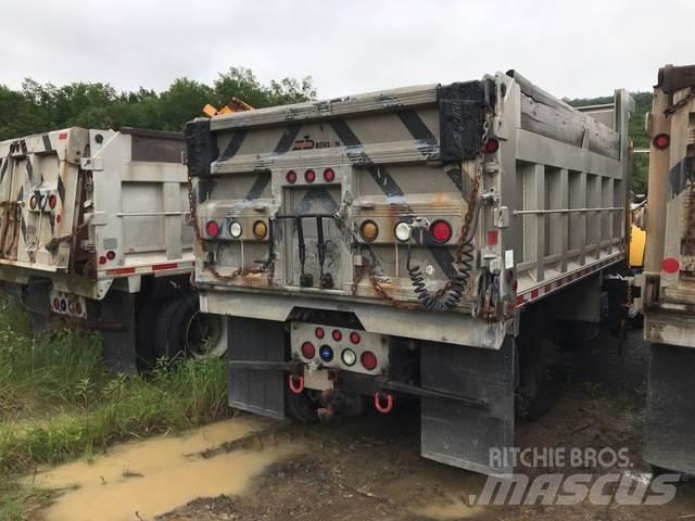 Mack 700 Snežne daske i plugovi