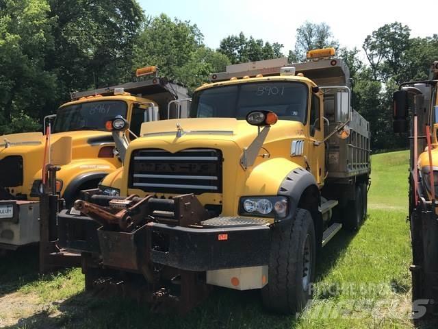 Mack 700 Snežne daske i plugovi