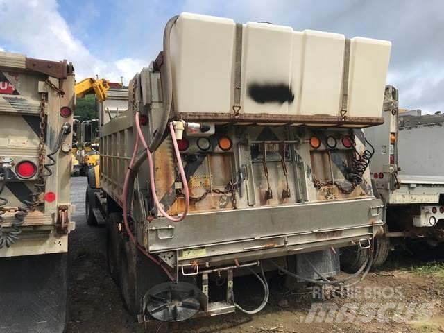 Mack 700 Snežne daske i plugovi