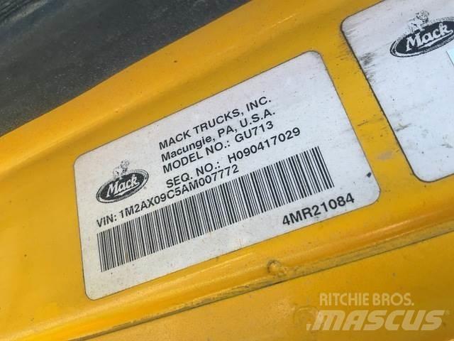 Mack 700 Snežne daske i plugovi