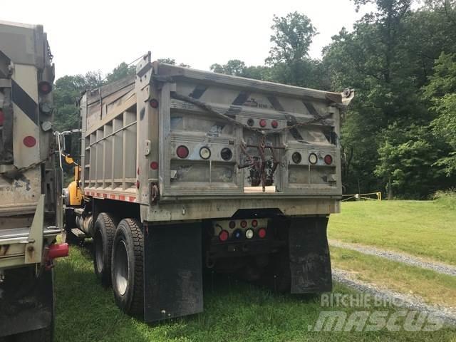 Mack 700 Snežne daske i plugovi