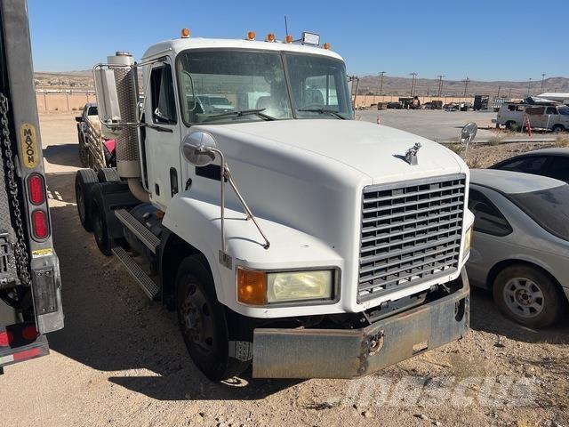 Mack CH613 Tegljači