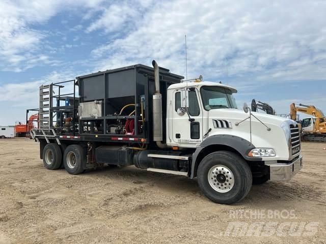 Mack CTR713B Ostalo za građevinarstvo