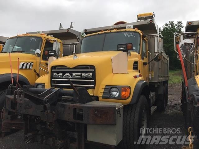 Mack CV700 Snežne daske i plugovi