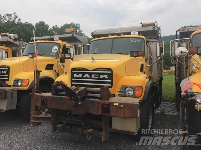 Mack CV700 Snežne daske i plugovi