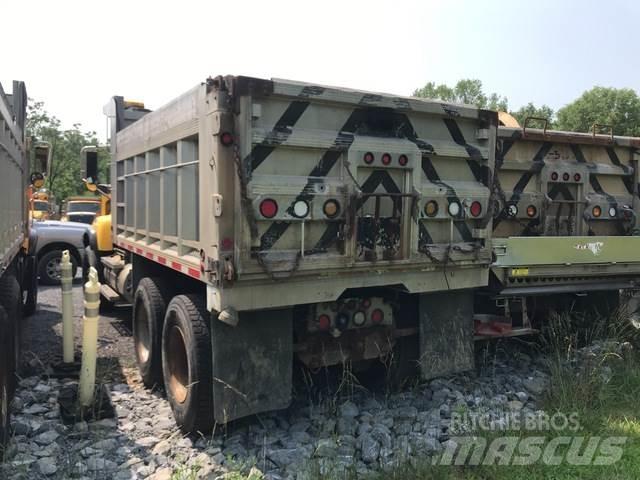 Mack CV700 Snežne daske i plugovi
