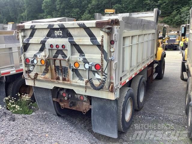 Mack CV700 Snežne daske i plugovi