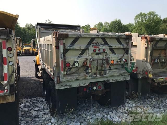 Mack CV700 Snežne daske i plugovi