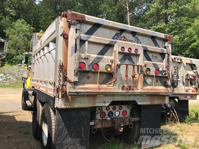Mack CV700 Snežne daske i plugovi