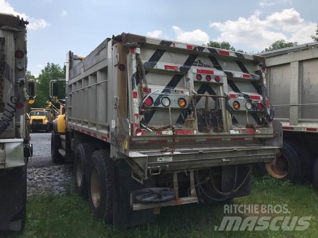Mack CV700 Snežne daske i plugovi