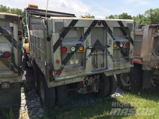 Mack CV700 Snežne daske i plugovi