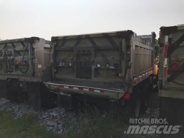 Mack CV700 Snežne daske i plugovi