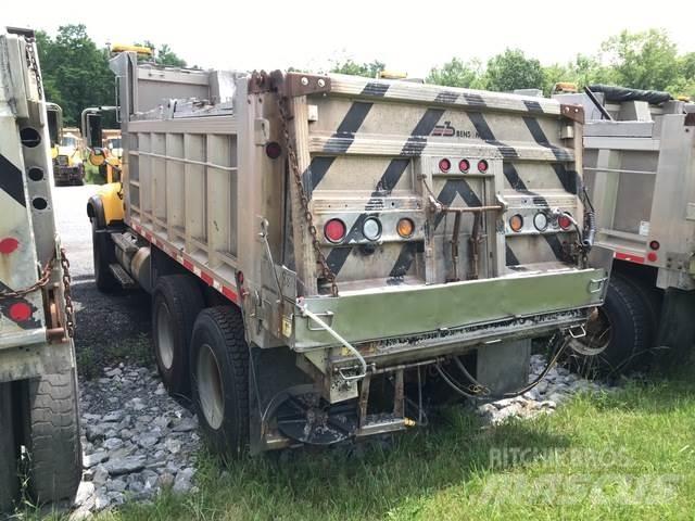 Mack CV700 Snežne daske i plugovi
