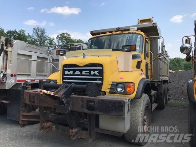 Mack CV700 Snežne daske i plugovi