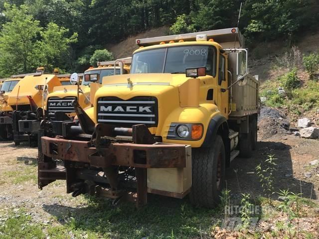 Mack CV700 Snežne daske i plugovi