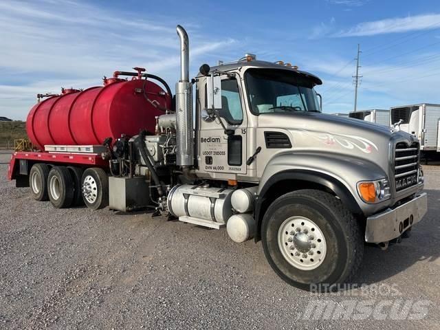 Mack CV713 Ostalo za građevinarstvo