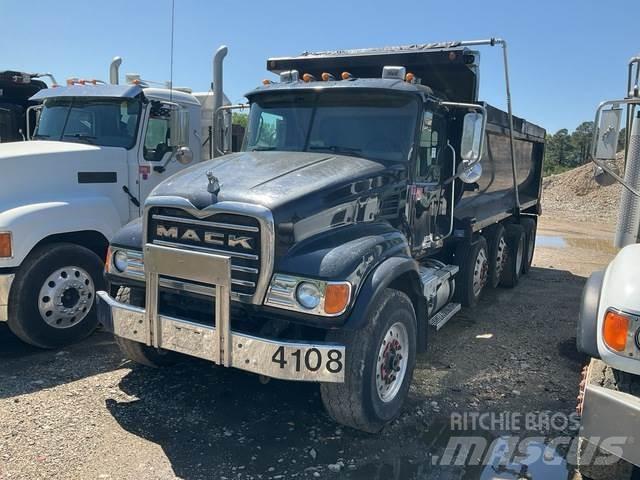 Mack CV713 Kiperi kamioni