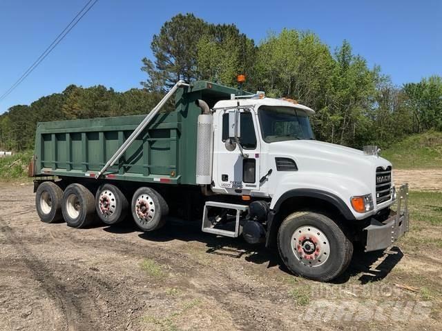 Mack CV713 Kiperi kamioni