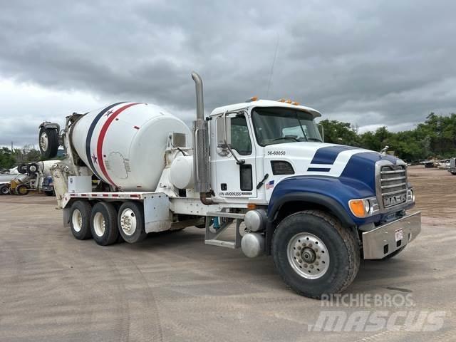 Mack CV713 Ostali kamioni