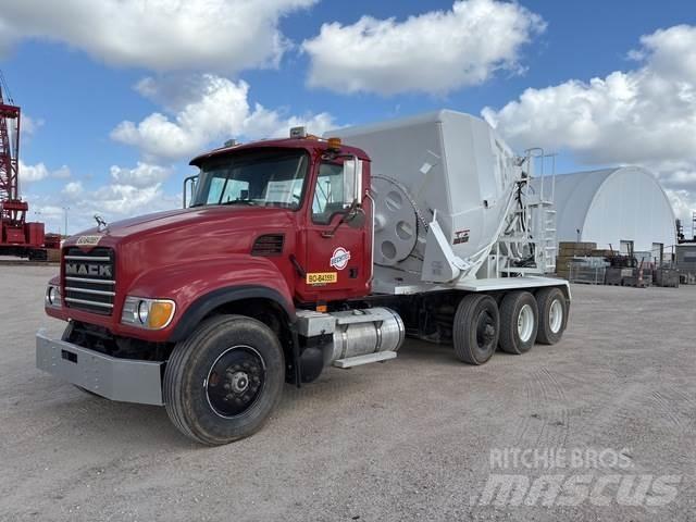 Mack CV713 Ostali kamioni