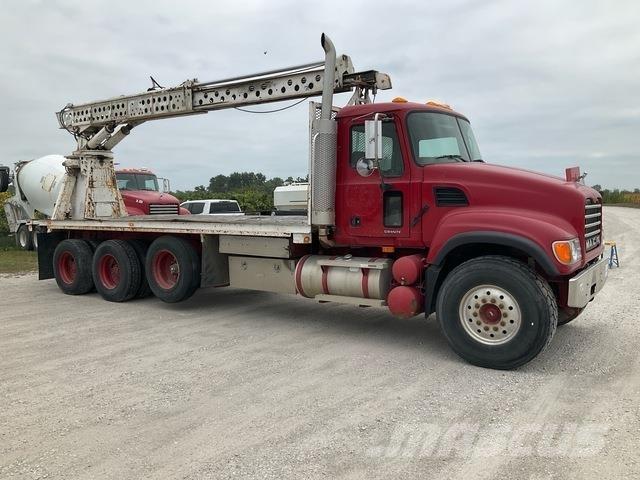 Mack CV713 Ostali kamioni