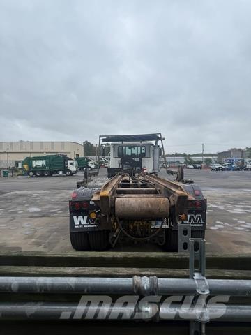 Mack CV713 Komunalni kamioni