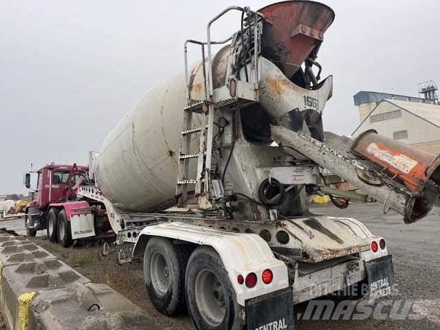 Mack CXU613 Tegljači