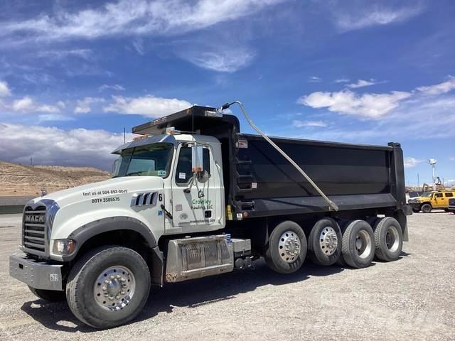 Mack GR104F Kiperi kamioni