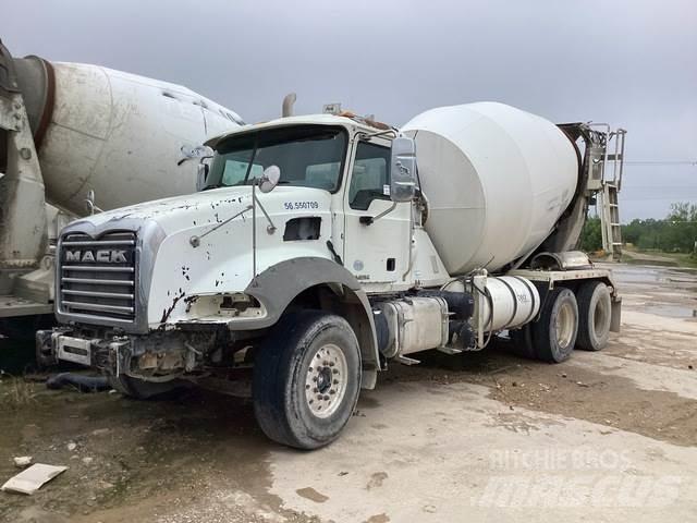 Mack GU813 Ostali kamioni