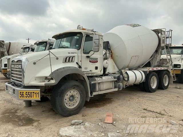 Mack GU813 Ostali kamioni