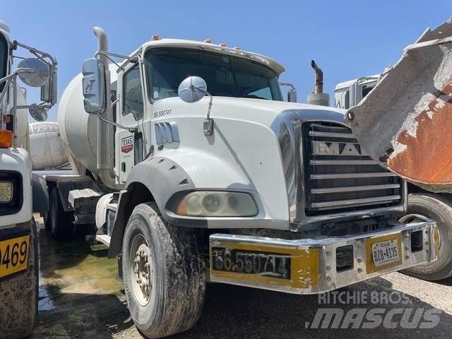 Mack GU813 Ostali kamioni