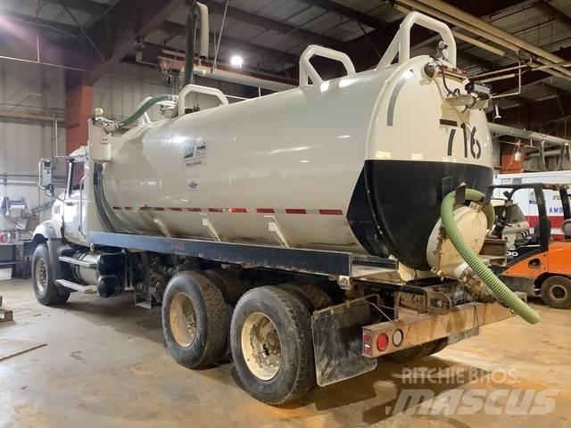 Mack GU813 Kamioni cisterne